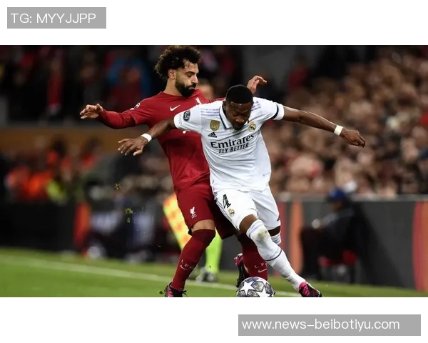 早报:欧冠重燃战火今晚揭幕各队争夺荣耀的激烈对决即将开启 早报:欧冠重燃战火今晚揭幕各队争夺荣耀的激烈对决即将开启